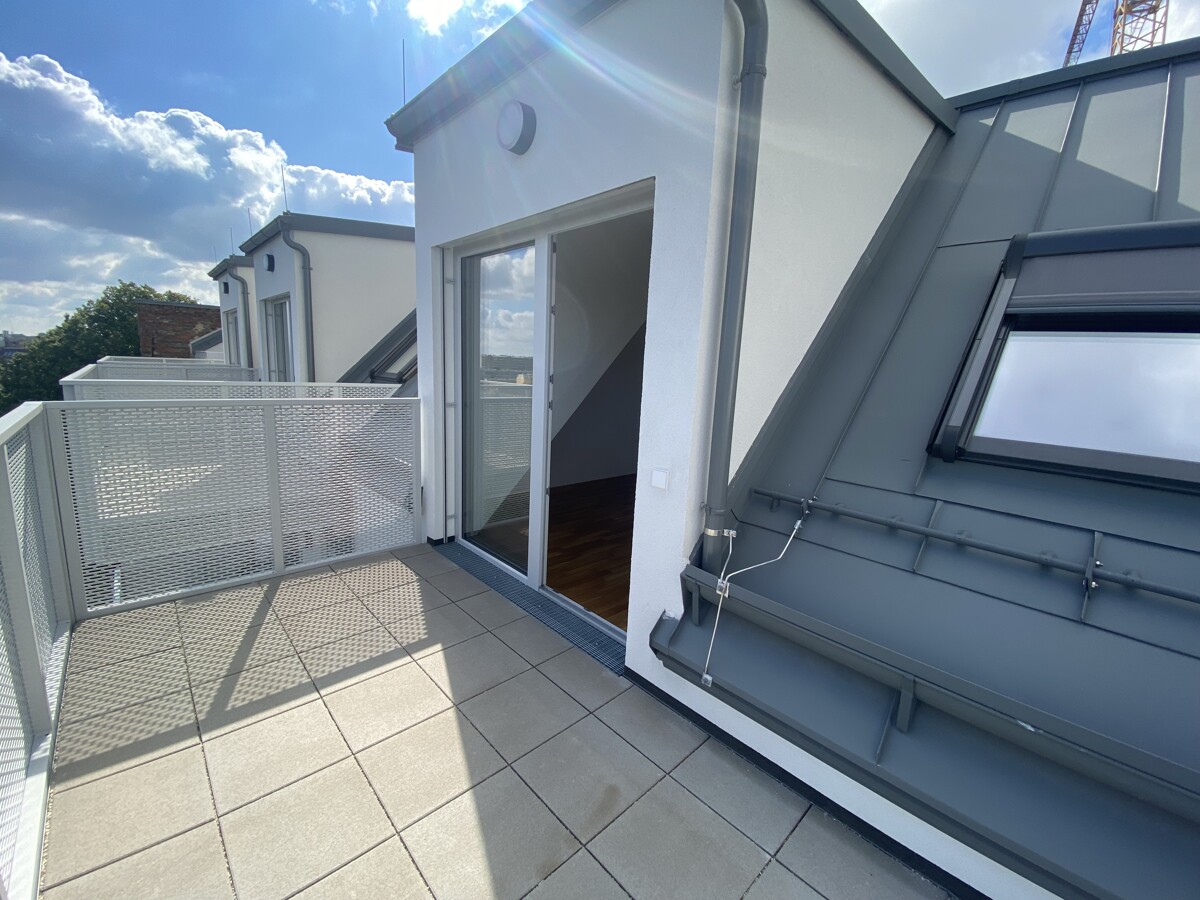 MIETANBOT ANGENOMMEN - Top Weitblick Wohnung U3 2 Zimmer + Balkon - 1 bedroom apartment + balcony  ERSTBEZUG =Das Laurenz= /  / 1110 Wien / Bild 7