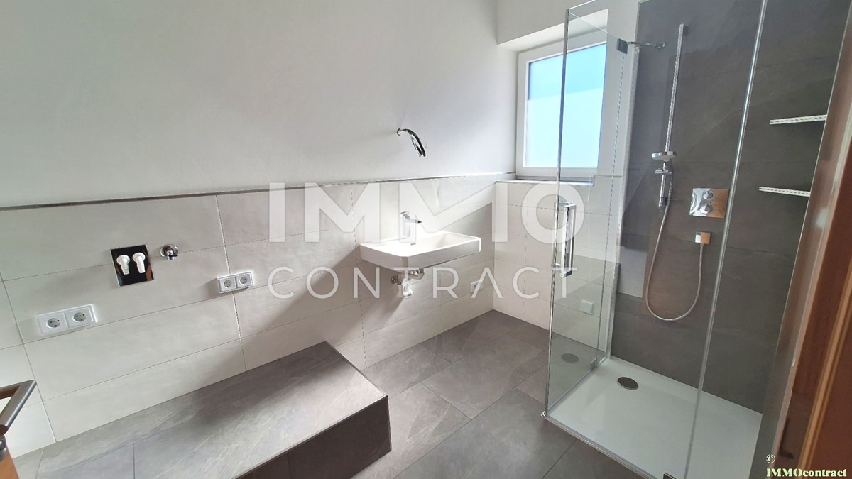 Neu errichtetes Wohnhaus in bester Qualitt, Wohnflche 199 m auf 1.824 m Grund in ruhiger Siedlungslage /  / 3351 Weistrach / Bild 7