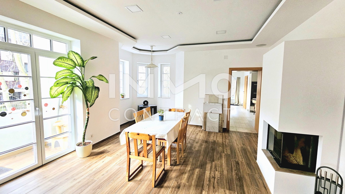 Imposante, historische Villa, generalsaniert auf au�ergew�hnlichem Grundst�ck in Baden /  / 2500&nbsp;Baden / Bild 2