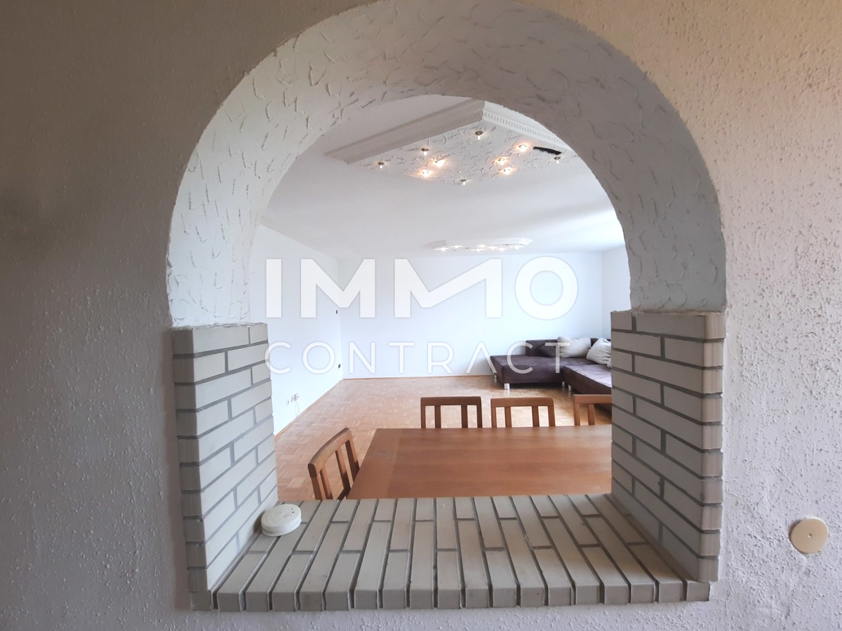 Jetzt schnell sein! 5-Zimmer-Wohnung samt Balkon und TG-Abstellplatz /  / 4600 Wels / Bild 3