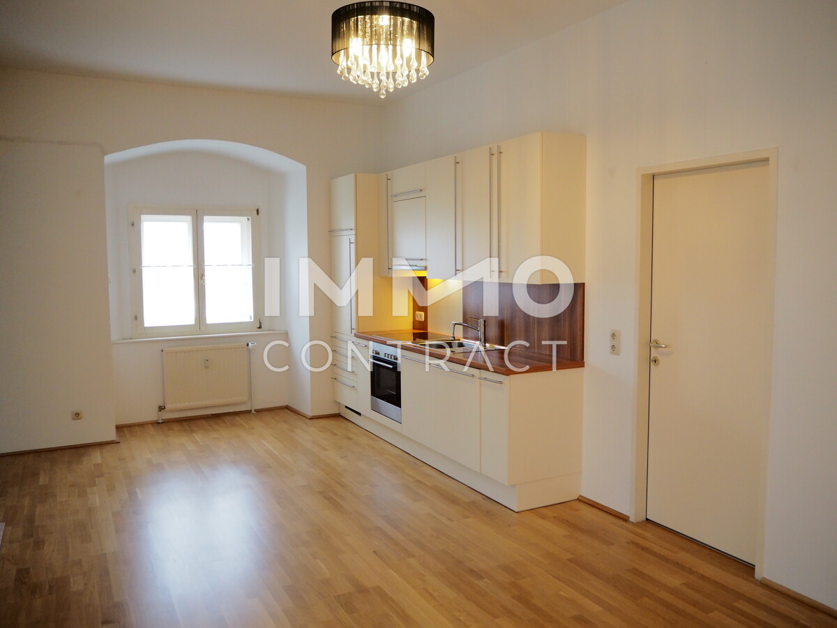 Schlossherr:in gesucht - elegante Schlosswohnung mit Turmzimmer zu verkaufen! /  / 4600 Wels / Bild 2