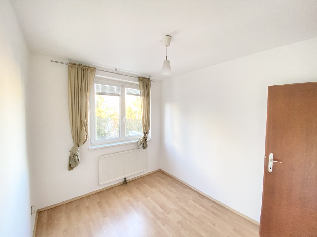 Familienhit! 4 Zimmer Dachgeschowohnung + Terrasse ohne Dachschrgen - 3 Bedroom apartment+ terrace
NEUER PREIS /  / 1140 Wien / Bild 5