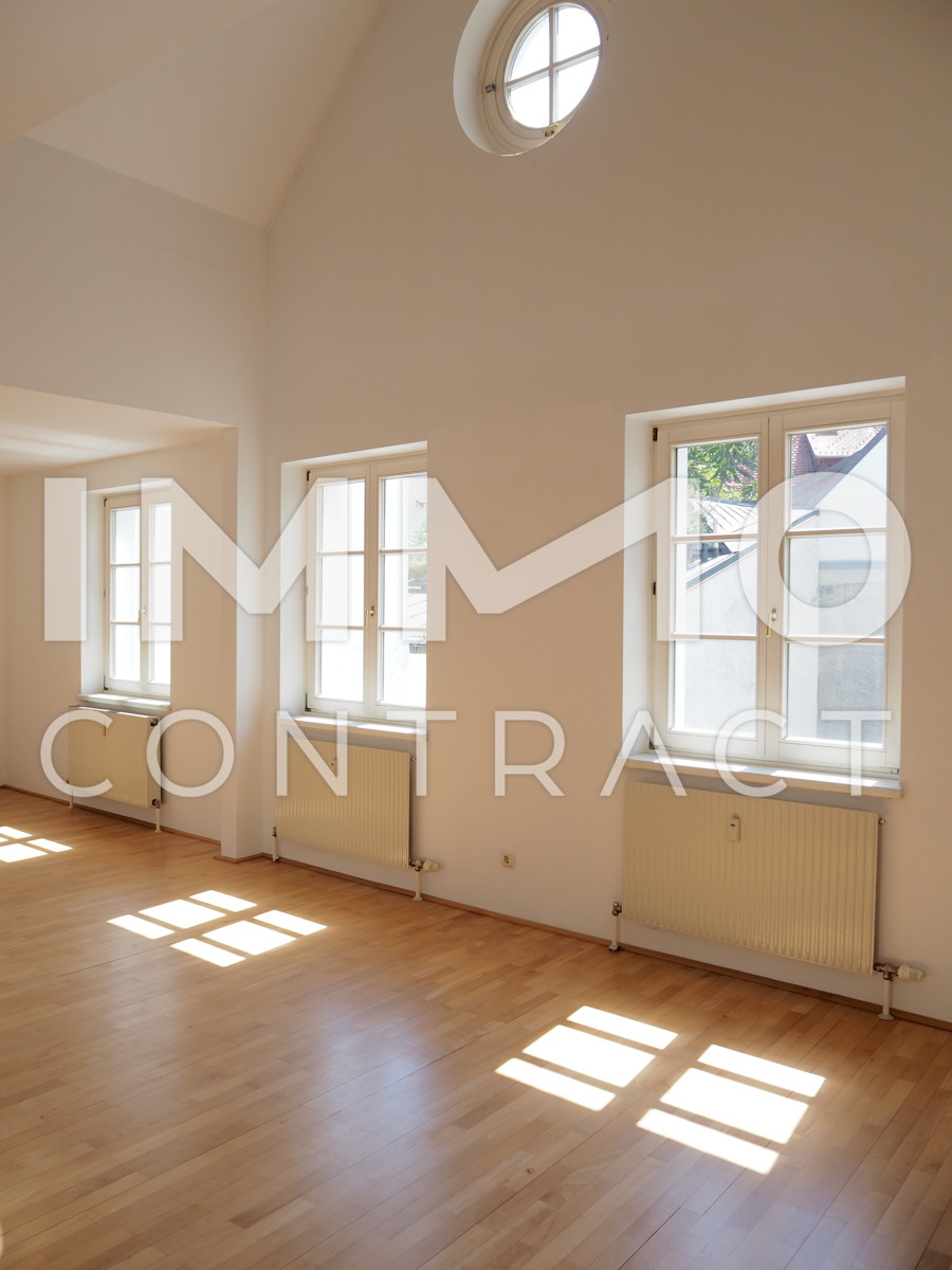 Grozgige 2-Zimmer Galeriewohnung  mit Dachterrasse am Hauptplatz 15-16, Top 27 /  / 4020 Linz / Bild 4