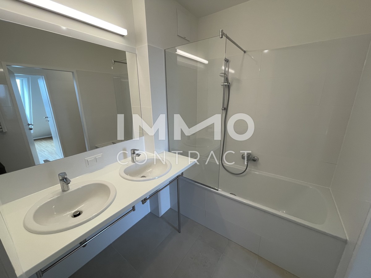 Zwei Dachterrassen, Kühlung & 2 Monate mietfrei: attraktive 3-Zimmer-DG-Wohnung / / 1220 Wien / Bild 11