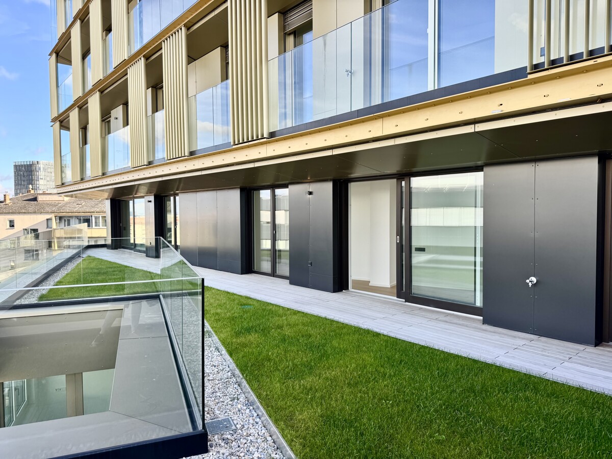 Die wohl geilste Wohnung der Stadt: 8. Stock mit Garten und Terrasse - Provisionsfrei direkt am Hauptbahnhof /  / 1100 Wien / Bild 1