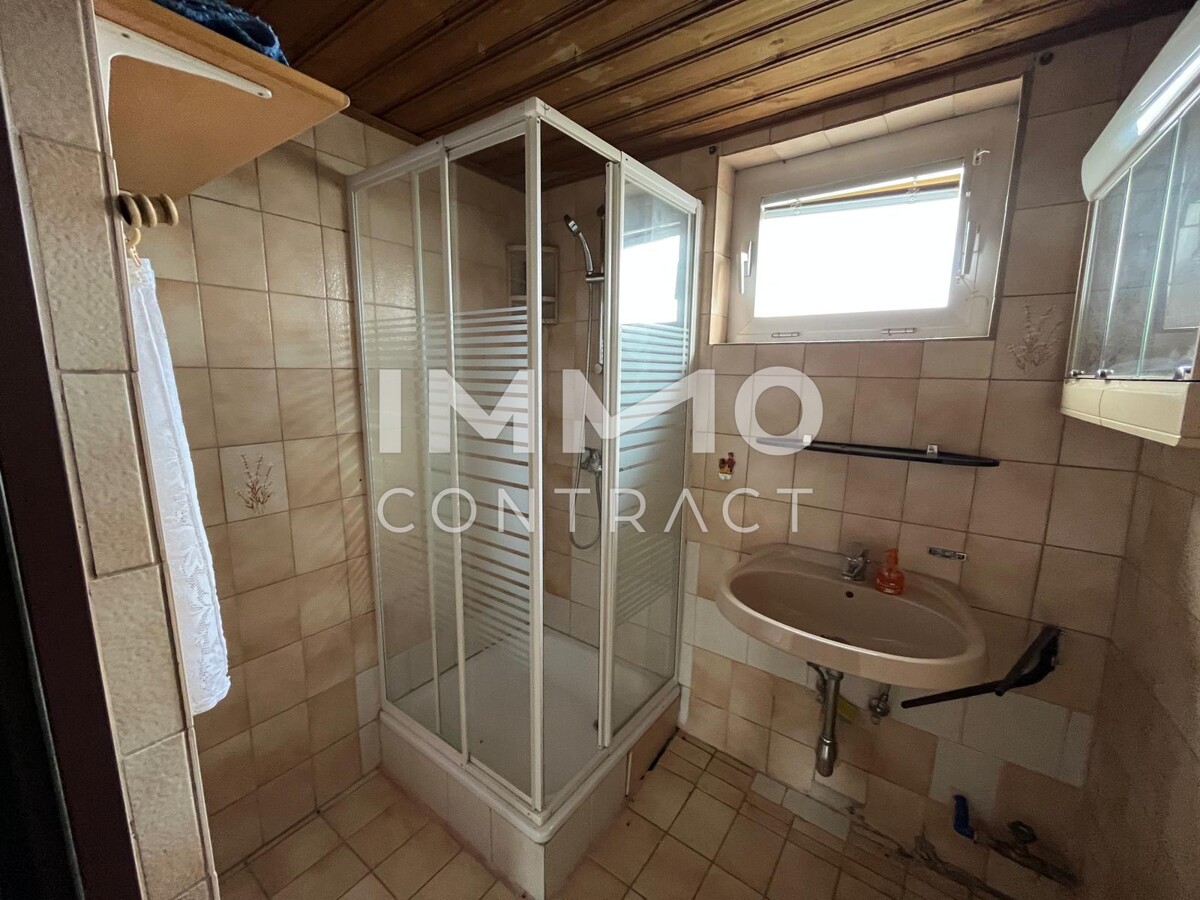 Einfamilienhaus mit Pool, und PV-Anlage 
nur wenige Autominuten von Wien entfernt /  / 2222 Kollnbrunn / Kollnbrunn / Bild 4