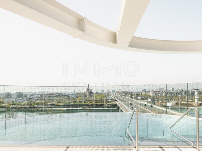 Atemberaubendes Apartment mit grozgigem Balkon, ganz Wien im Blick (Gym, Pool, Sauna, Doorman uvm) /  / 1220 Wien / Bild 13