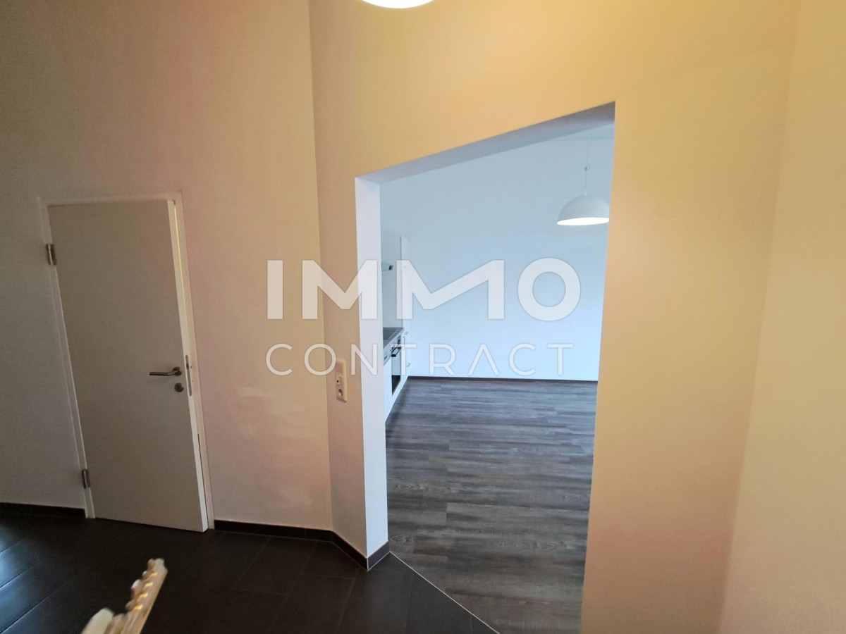Moderne 2-Zimmer Wohnung mit Balkon in der Raimundstrae 24-26 /  Top C7 /  / 4020 Linz / Bild 2