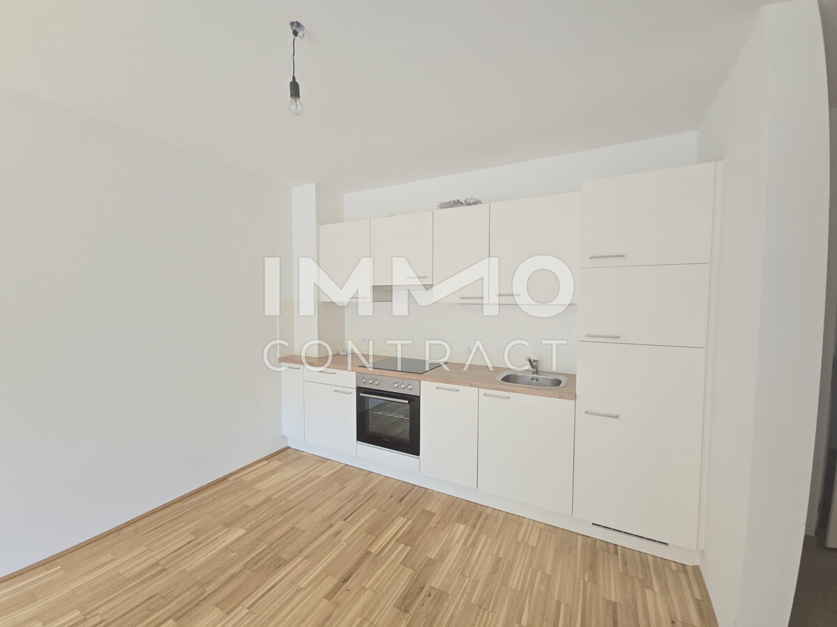 Neuwertige - gefrderte 2 Zimmer Wohnung  mit Balkon in zentraler Lage - Idlhofgasse 70 - Top 46 /  / 8020 Graz / Bild 2