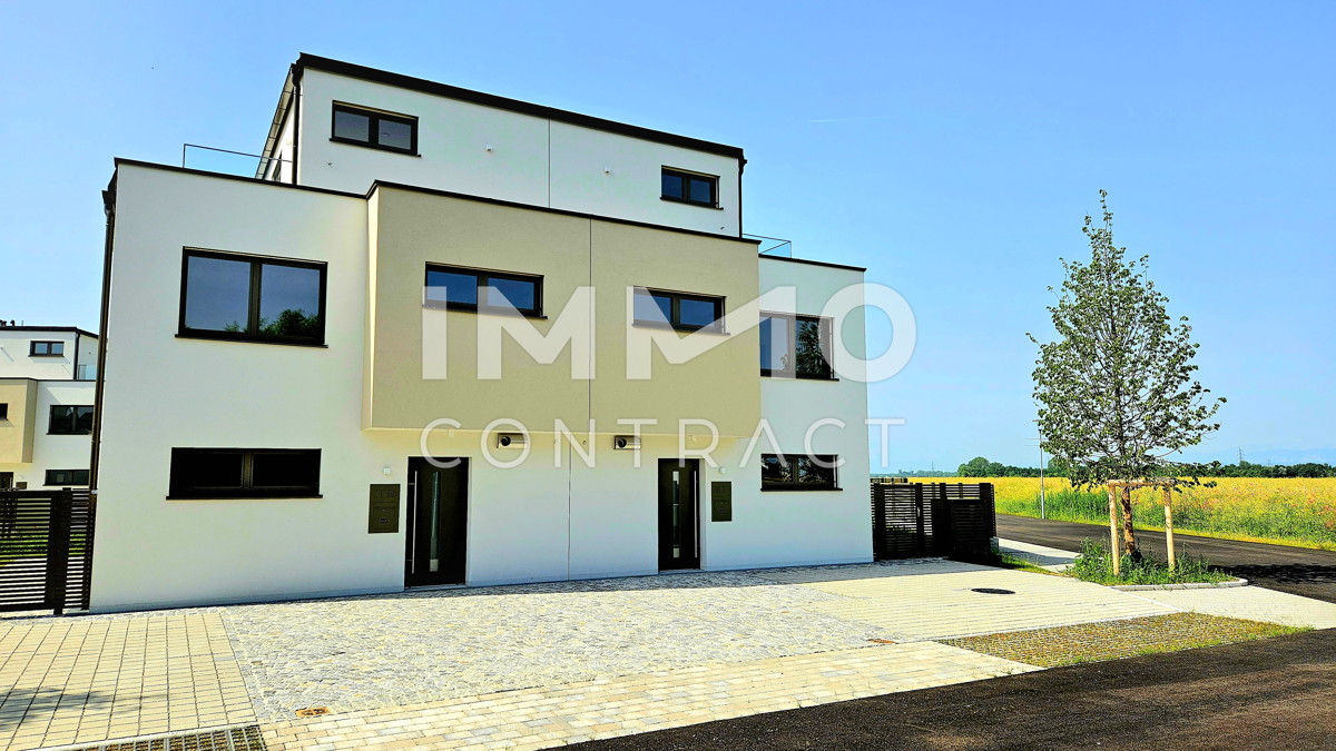 Exklusive groe Doppelhaushlfte auf Eckgrundstck - Modern - Lichtdurchflutet - Miete oder Mietkauf /  / 2486 Pottendorf / Bild 6