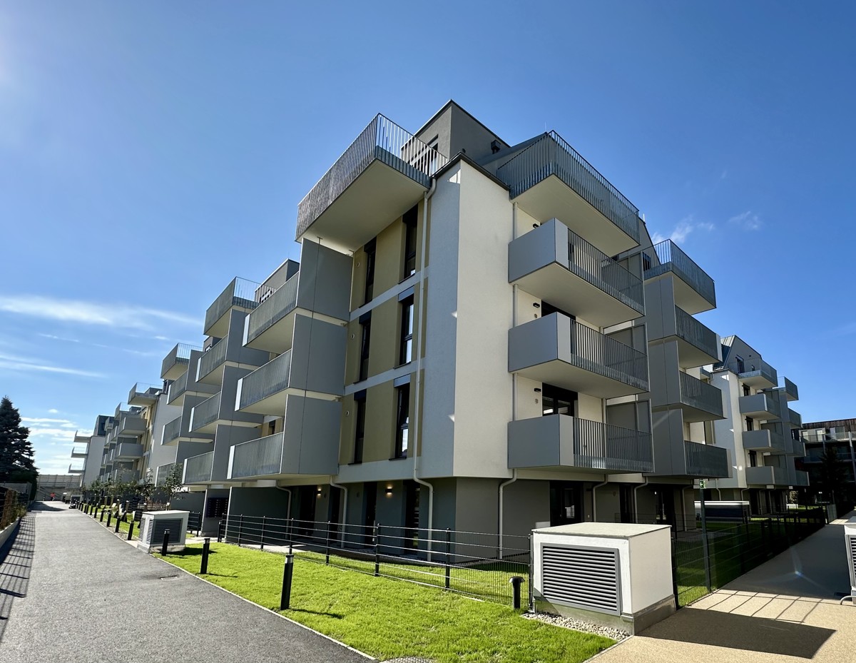 Zwei Dachterrassen, Kühlung & 2 Monate mietfrei: attraktive 3-Zimmer-DG-Wohnung / / 1220 Wien / Bild 8