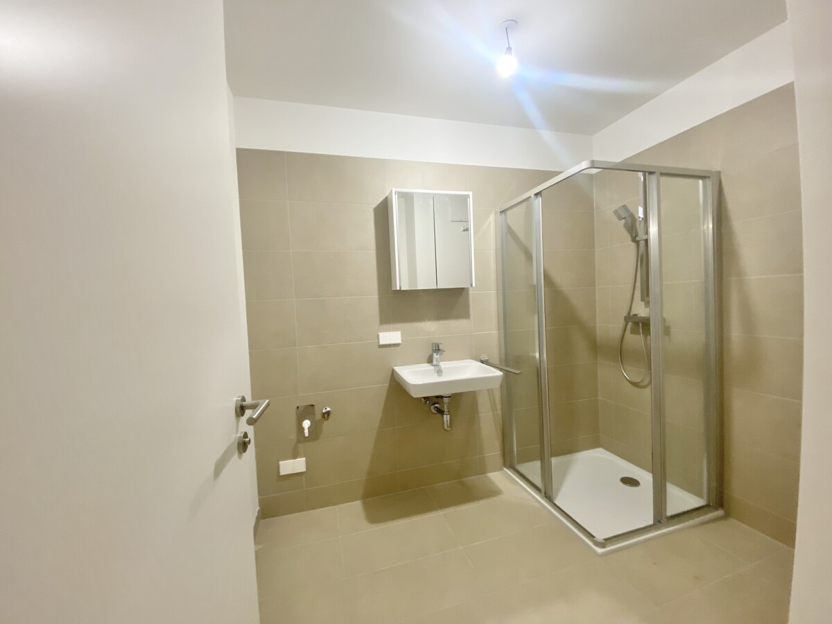 MIETANBOT ANGENOMMEN - Top Weitblick Wohnung U3 2 Zimmer + Balkon - 1 bedroom apartment + balcony  ERSTBEZUG =Das Laurenz= /  / 1110 Wien / Bild 6