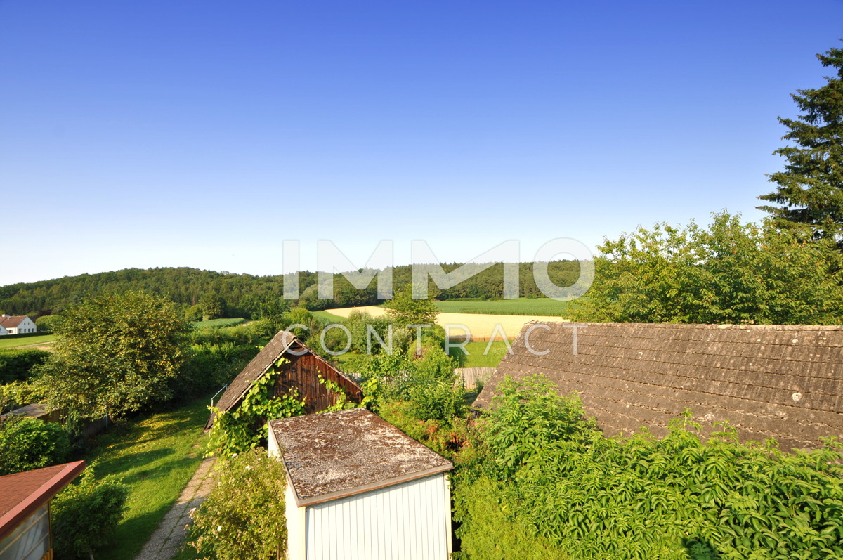 Zwei Wohnungen - In einem Haus mit Dachterrasse, mit  gut eingewachsenem Garten /  / 7564 Dobersdorf / Bild 0