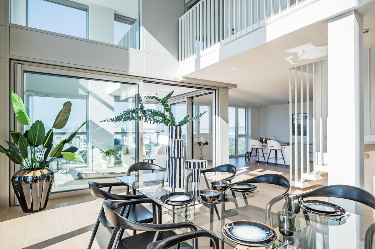 Skyfloor - Penthouse mit Fernsicht - U1 vor der Tre - Provisionsfrei /  / 1220 Wien / Bild 0