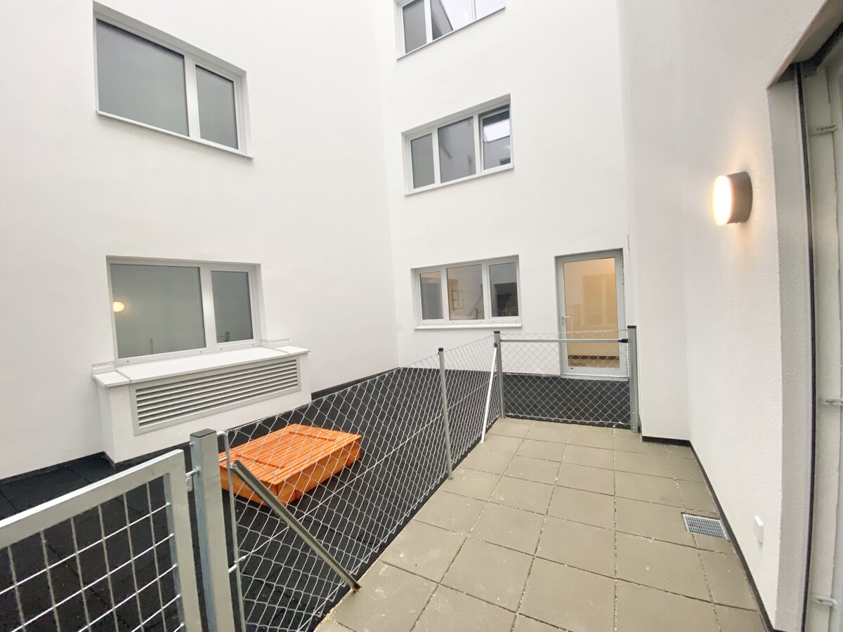 ERSTBEZUG Weitblick Wohnung U3 2 Zimmer + Balkon - 1 bedroom apartment + balcony =Das Laurenz= /  / 1110 Wien / Bild 9