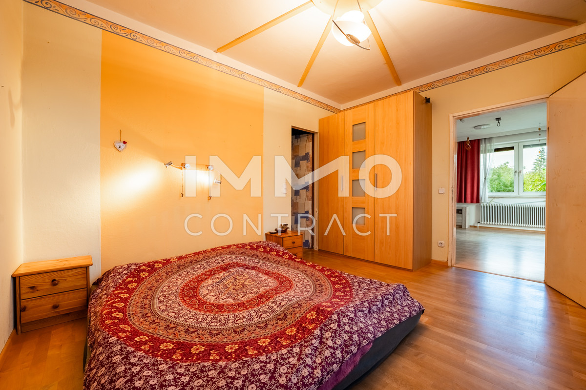 Tolles Familiendomizil mit viel Platz in grner Lage mit Swimming-Pool, Sauna, Garten. /  / 1160 Wien / Bild 12