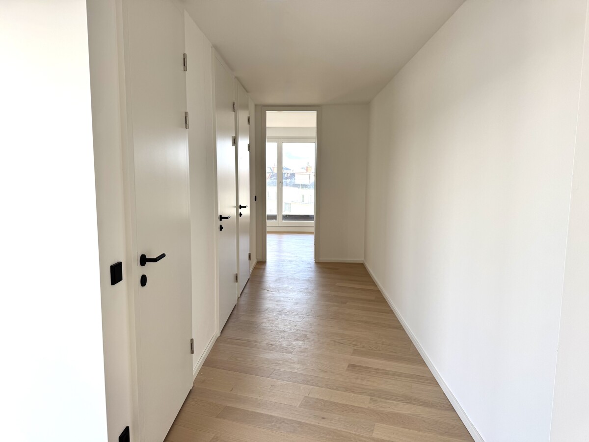 Die wohl geilste Wohnung der Stadt: 8. Stock mit Garten und Terrasse - Provisionsfrei direkt am Hauptbahnhof /  / 1100 Wien / Bild 2