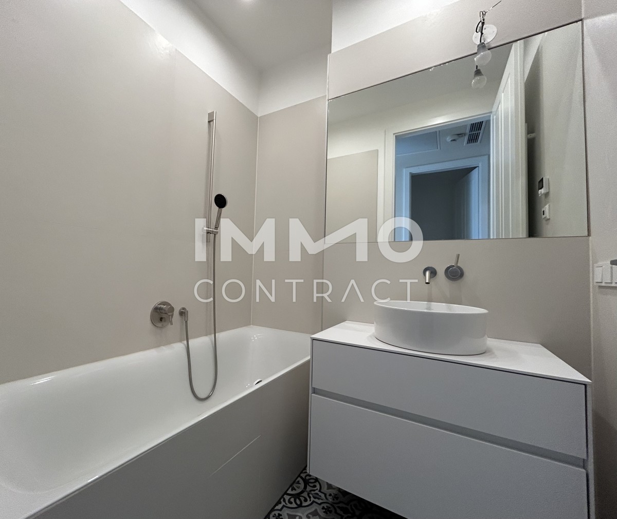 Perfekt fr Wohnen & Gewerbe: 2-Zimmer-Immobilie in Top-Lage, ERSTBEZUG /  / 1050 Wien / Bild 6