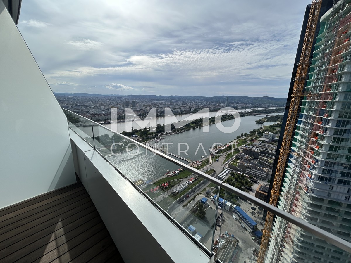 Grozgige 3 Zimmer Wohnung im 41.Stock inkl. atemberaubendem Blick auf die Donau und den Kahlenberg! /  / 1220 Wien / Bild 3