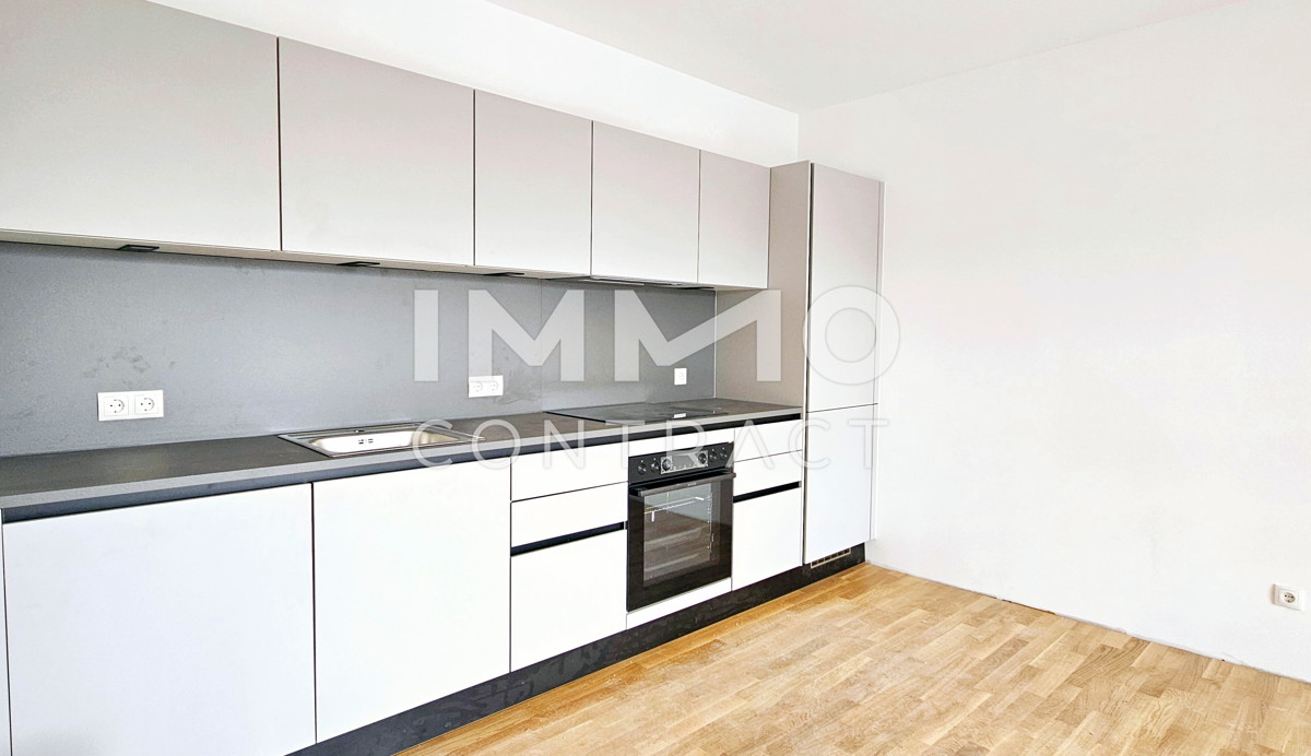 Weitblick garantiert: Gerumige, moderne 2-Zimmer-Wohnung mit Komplettkche in attraktiver Lage /  / 2700 Wiener Neustadt / Bild 0