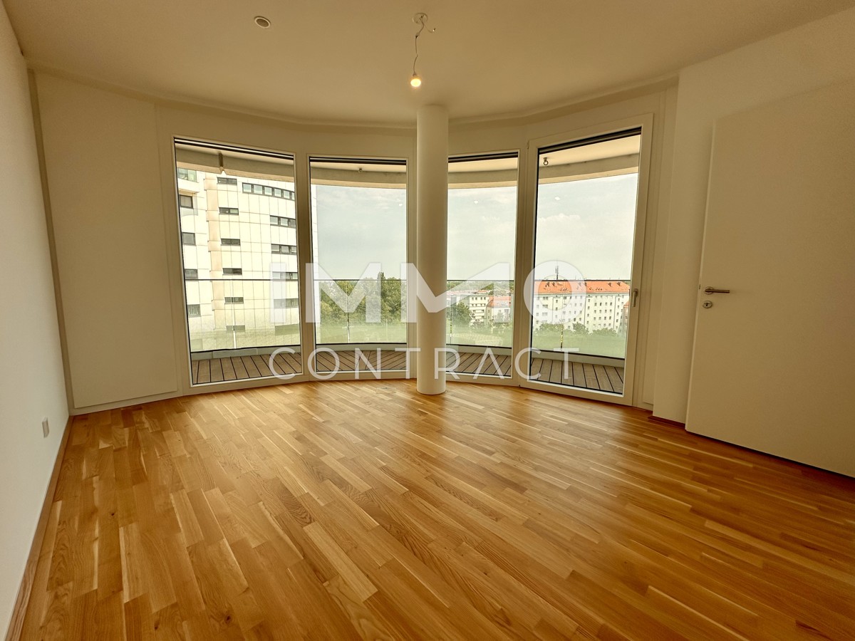 New price! Luxurious 3 room flat with balcony direct to the metro station and the DANUBE! Danubeview /  / 1220 Wien, Donaustadt / Bild 6
