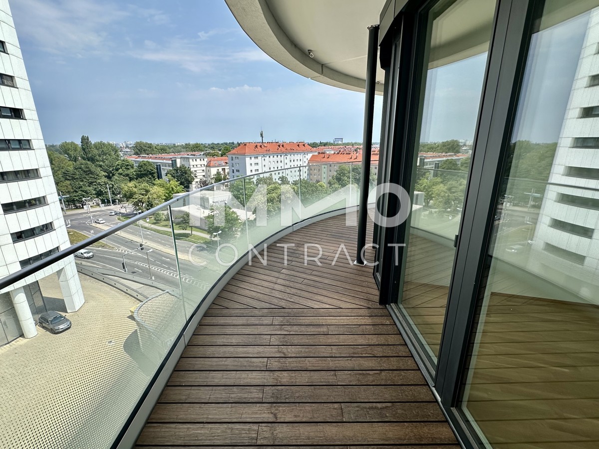 New price! Luxurious 3 room flat with balcony direct to the metro station and the DANUBE! Danubeview /  / 1220 Wien, Donaustadt / Bild 3