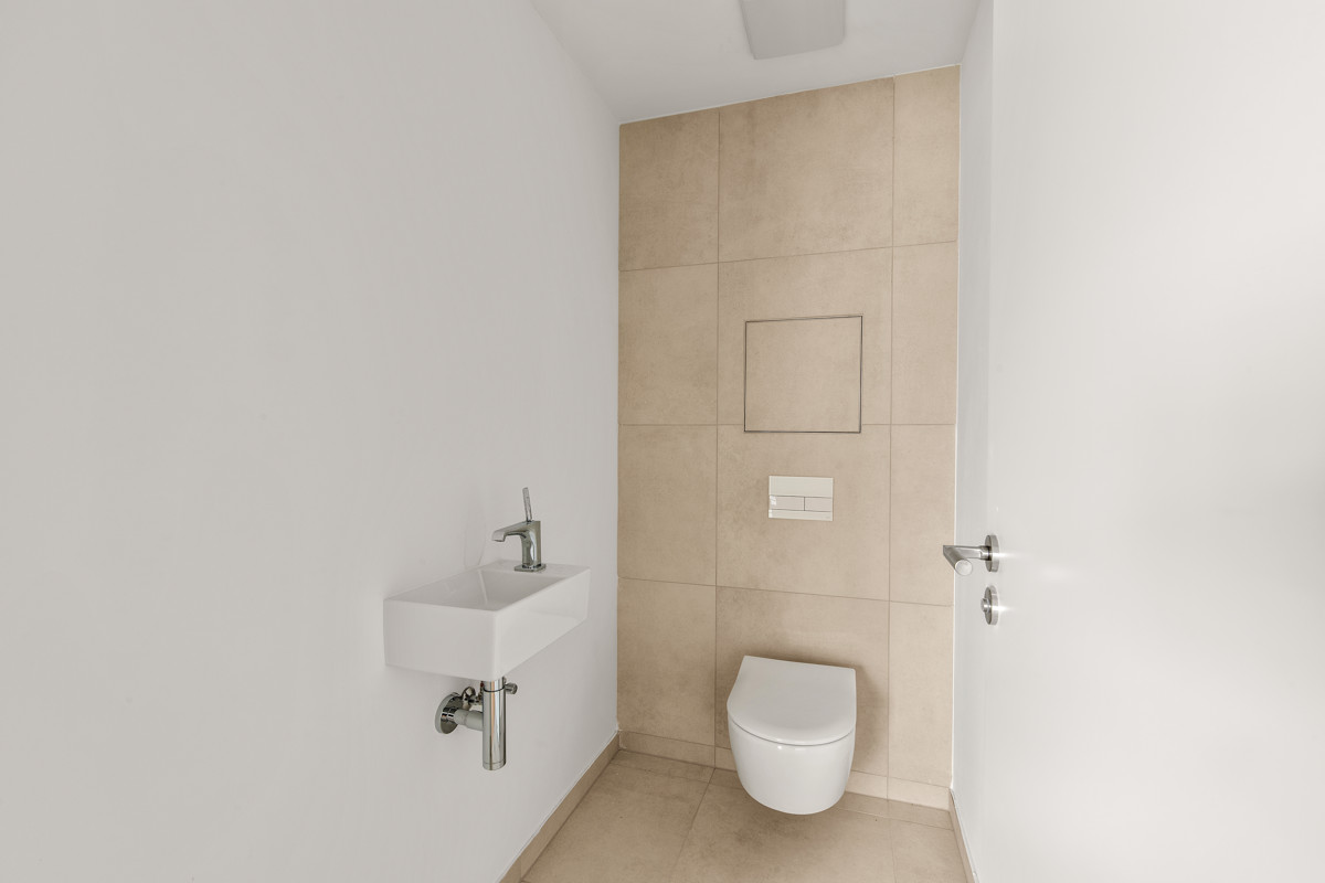 Preis jetzt sichern! Groe 2 Zimmer Wohnung am Wasser mit groem Ankleideraum, Fitness und Sauna /  / 1190 Wien, Dbling / Wien 19., Dbl / Bild 8