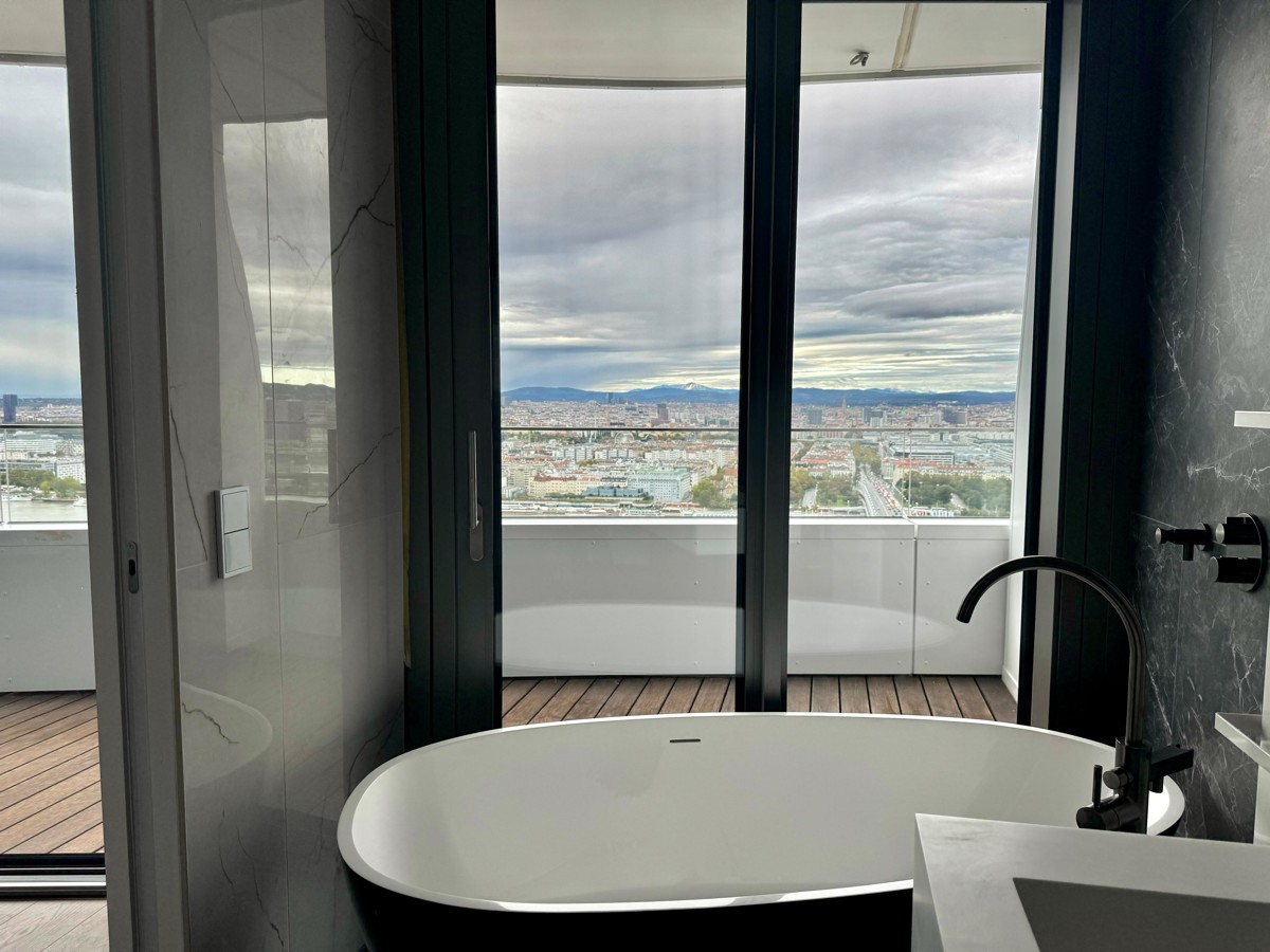 Luxus Leben Am Wasser - inkl. Kche, Pool und Wellness Bereich /  / 1220 Wien / Bild 5