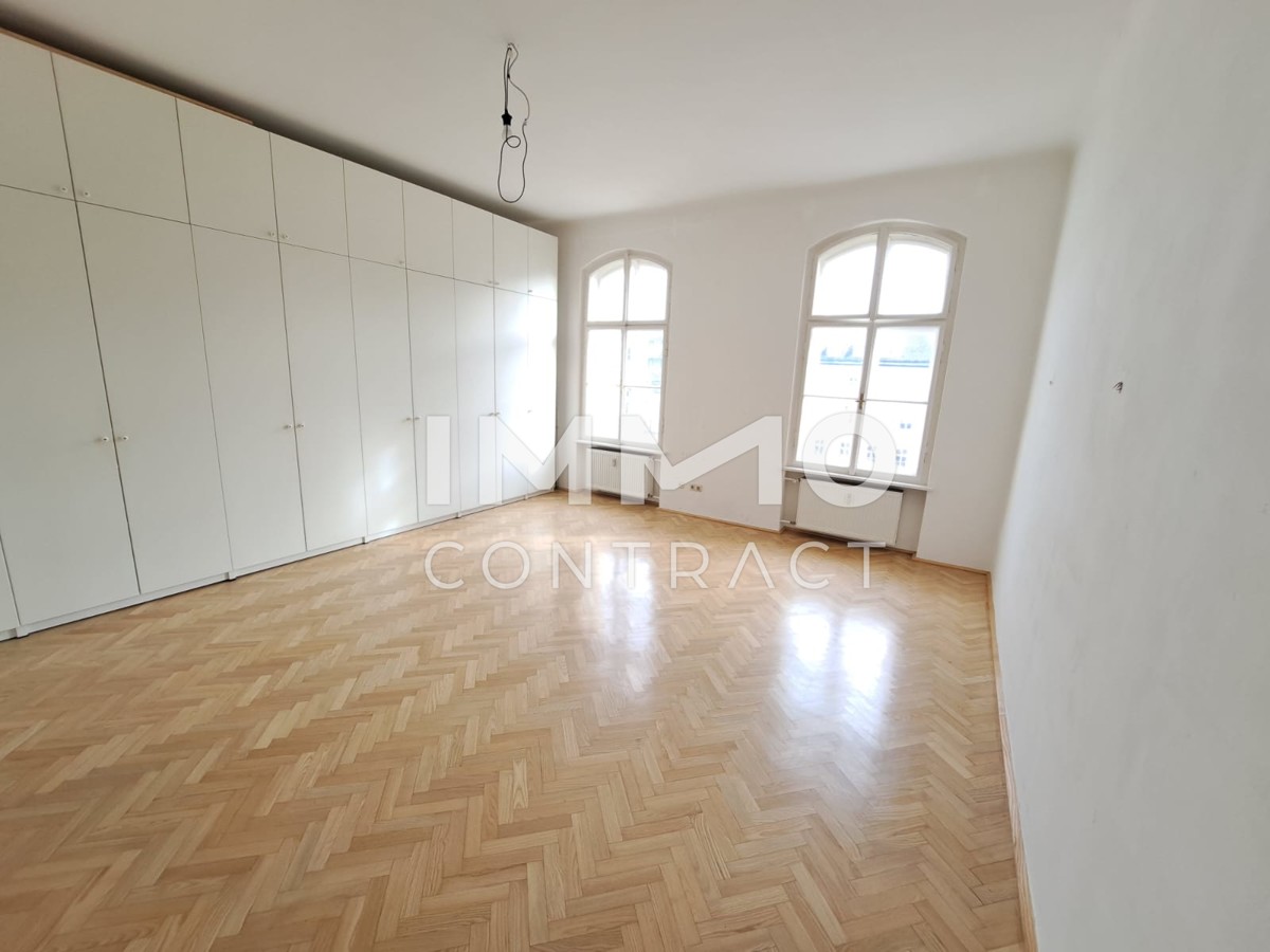 Elegante Altbauwohnung mit Charme /  / 4020 Linz / Bild 2