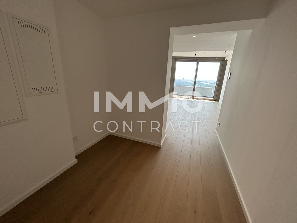 2 Zimmer Erstbezug mit atemberaubenden Blick auf die Donau! Pool, Sauna, Gym inklusive! /  / 1220 Wien / Bild 8