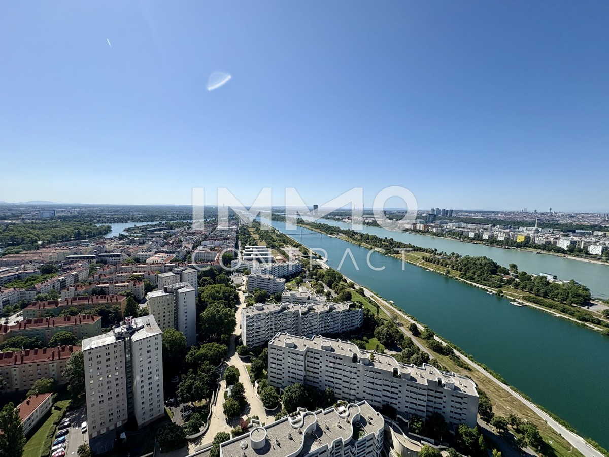Stephansdom, Neue Donau, die ganze City im Blick: Top-ausgestatteter Erstbezug, Gym, Pool, Spa, uvm. /  / 1220 Wien / Bild 6