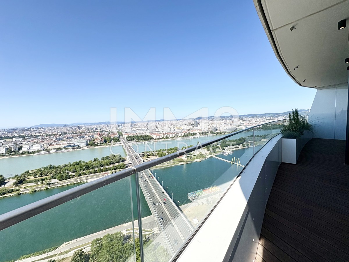 Stephansdom, Neue Donau, die ganze City im Blick: Top-ausgestatteter Erstbezug, Gym, Pool, Spa, uvm. /  / 1220 Wien / Bild 9