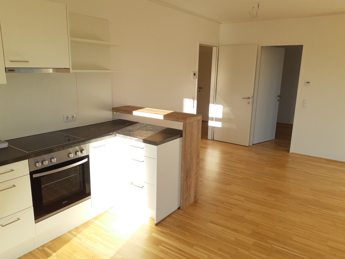 EXKLUSIVE  4-ZIMMERWOHNUNG MIT GROSSER SDWEST TERRASSE IM NEUEN REININGHAUSAREAL /  / 8020 Graz / Bild 2