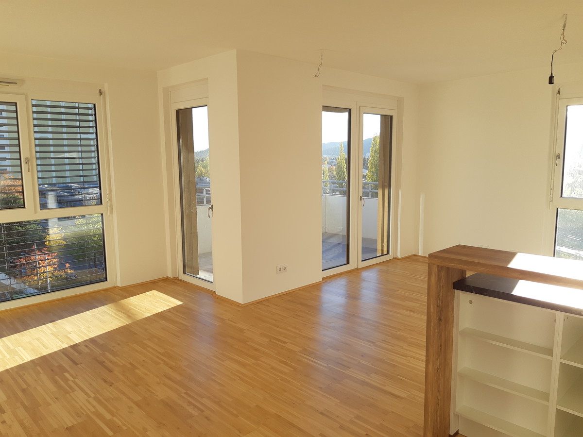 EXKLUSIVE  4-ZIMMERWOHNUNG MIT GROSSER SDWEST TERRASSE IM NEUEN REININGHAUSAREAL /  / 8020 Graz / Bild 3