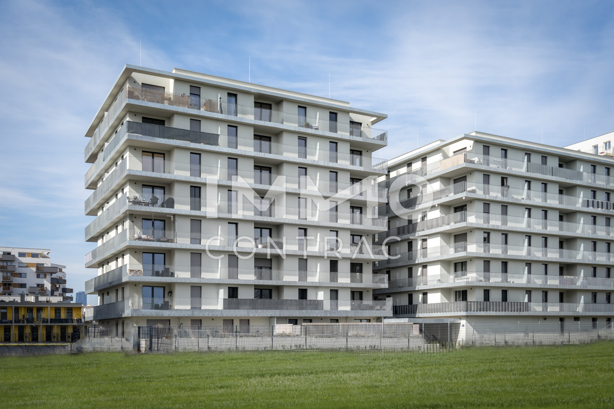 Helle 2-Zimmer-Wohnung mit Balkon & Loggia im Grünen ? 22. Bezirk, Adelheid-Popp-Gasse /  / 1220 Wien / Bild 2