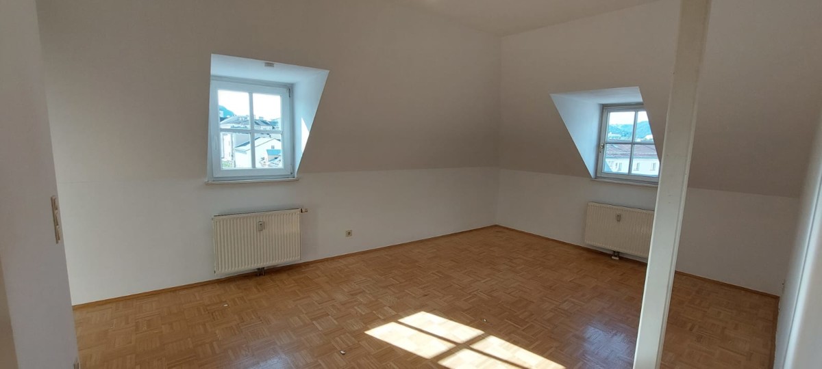 Citywohnung - 2 Zimmer Wohnung im Dachgeschoss / / 4020 Linz / Bild 3