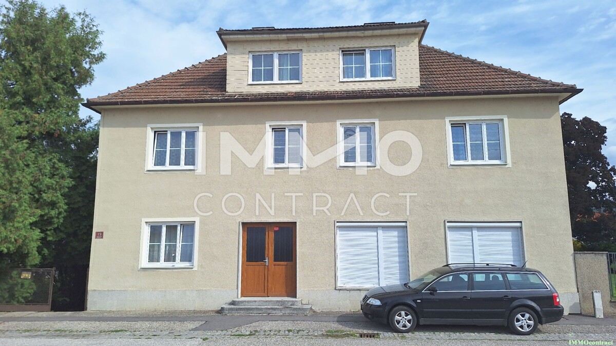 Geräumiges Mehrfamilienhaus mit großem Garten, sowie ehemaligen kleinen Geschäftslokal neben Bahnhof