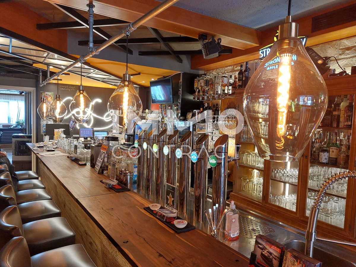 FAMILIENRESIDENZ FR GROSSFAMILIEN AUD DEM IN-U. AUSLAND MIT GASTROBETRIEB DIREKT AM HAUPTPLATZ /  / 8800 Unzmarkt-Frauenburg / Bild 2