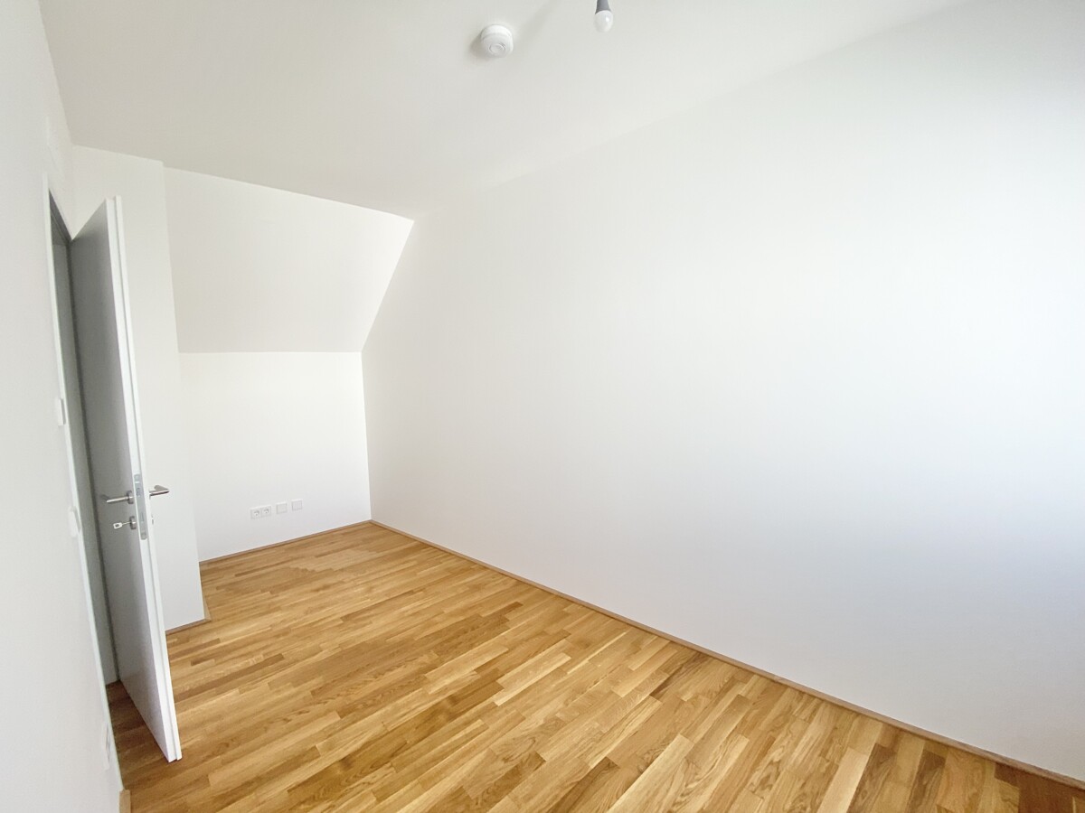 U3  ERSTBEZUG Top Anlage Dachwohnung 2 Zimmer + Terrasse =DAS LAURENZ= 1 bedroom apartment+terrace /  / 1110 Wien / Bild 7