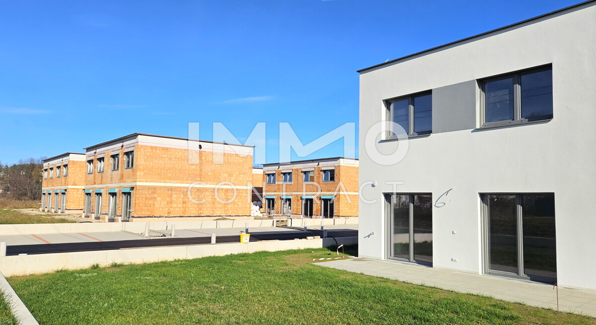 Reserviert: Erstbezug Doppelhaushälfte: modern und in grüner Lage / / 7344 Stoob / Bild 4