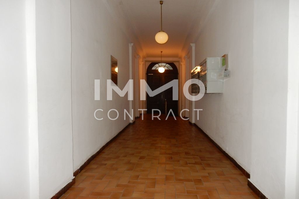 Unbefristet und Abl�sefrei,
2 Zimmer Wohnung mit 
ca. 60 m� in der Auerspergstra�e. /  / 1080&nbsp;Wien / Bild 2