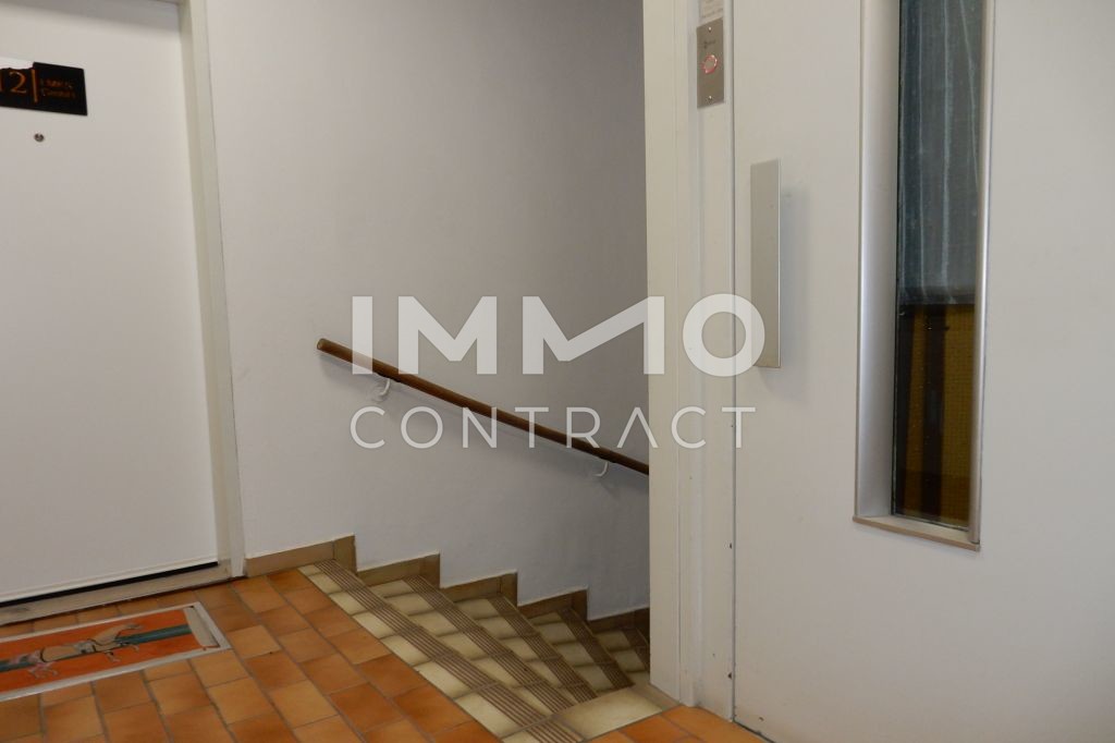 Unbefristet und Abl�sefrei,
2 Zimmer Wohnung mit 
ca. 60 m� in der Auerspergstra�e. /  / 1080&nbsp;Wien / Bild 3