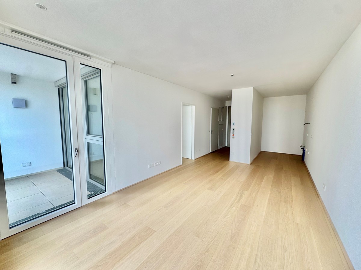 Hochwertige 2 Zimmer Stadtwohnung! U1 vor der Tre! PROVISIONSFREI! /  / 1220 Wien / Bild 2
