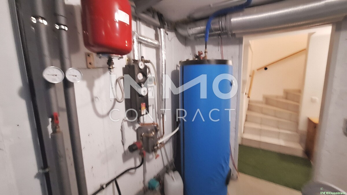 Doppelhaushlfte mit Eigengarten  am Ende einer Sackgasse in Ennsdorf, unterkellert mit Wrmepumpe, Solar und Wohnraumlftung /  / 4482 Ennsdorf / Bild 9