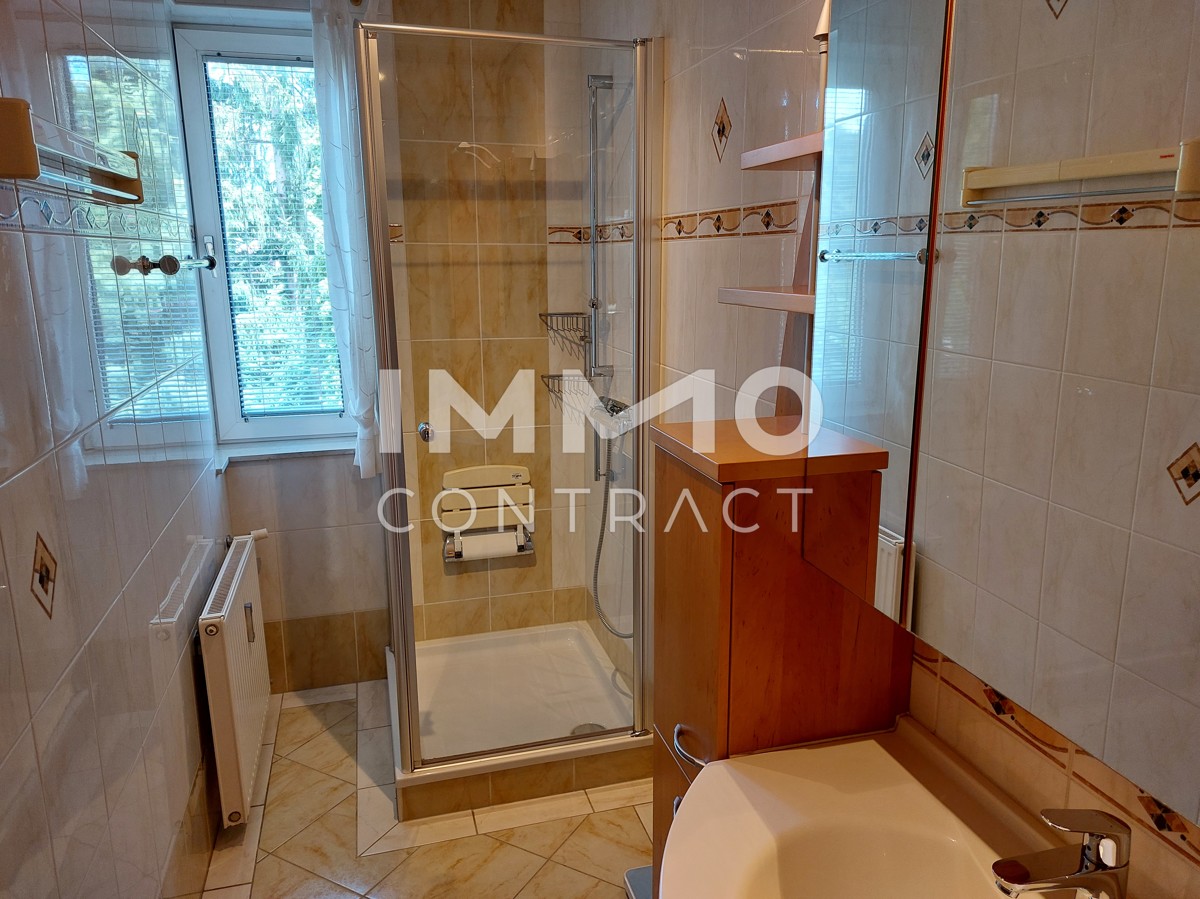 GNSTIGE HELLE TEILMBLIERTE 3 ZIMMERWOHNUNG MIT BALKON +PP IN GUTER WOHNLAGE IN TROFAIACH /  / 8793 Trofaiach / Bild 2