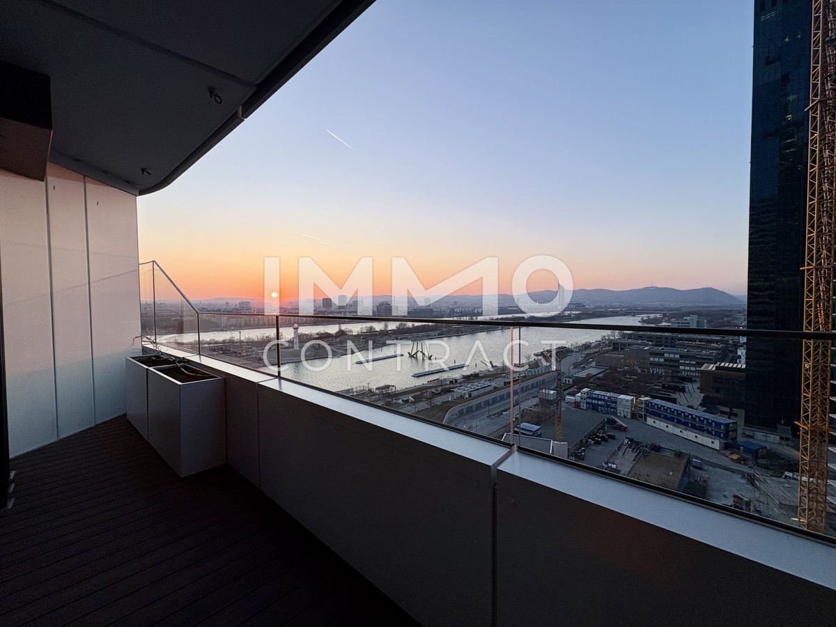 Atemberaubendes Apartment mit grozgigem Balkon, ganz Wien im Blick (Gym, Pool, Sauna, Doorman uvm) /  / 1220 Wien / Bild 2