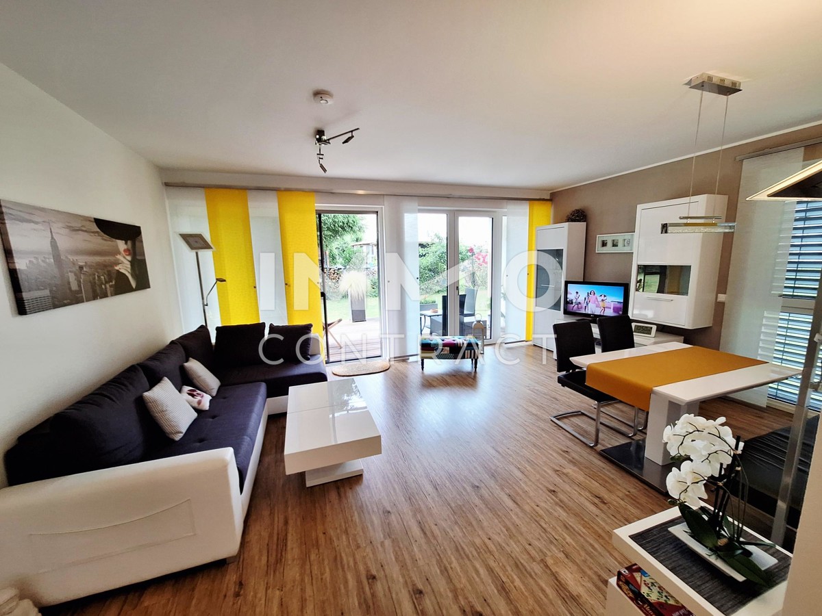 Elegante 3-Zimmer Gartenwohnung im Zentrum von Ried - inkl. Carport und Komplettausstattung /  / 4910 Ried / Bild 2