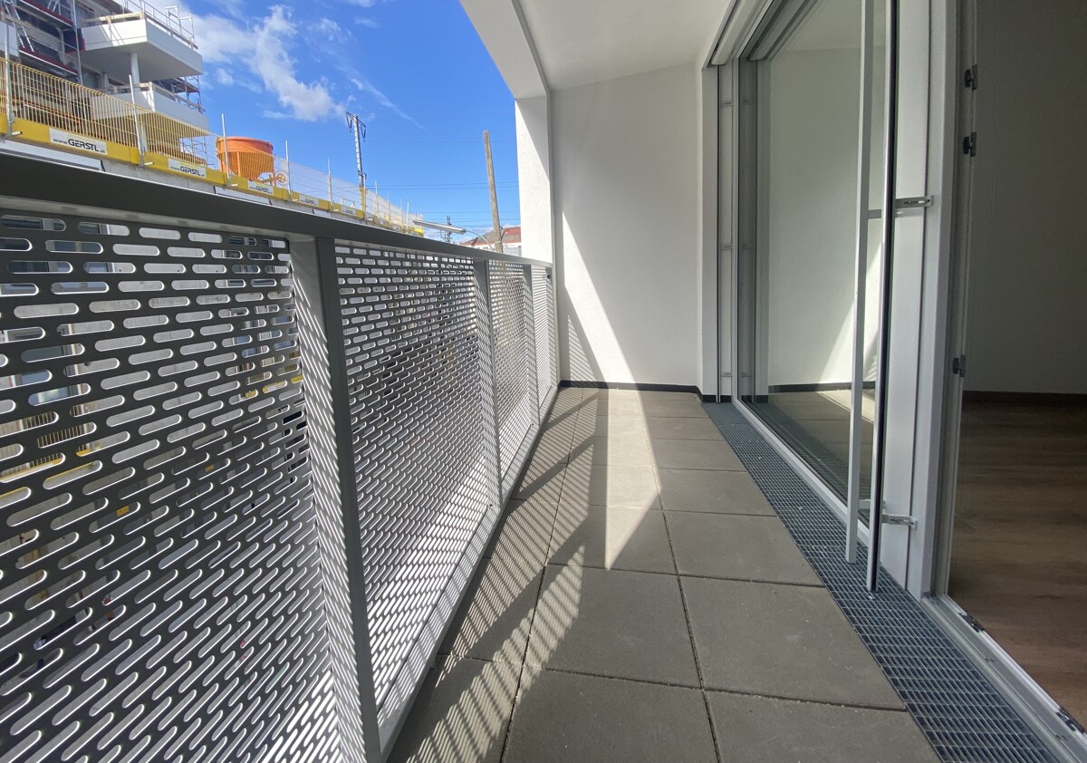 U3 ANLEGERTRAUM! Inklusive Kche 2 Zimmer Wohnung+Loggia =DAS LAURENZ= Erstbezug - 1 Bedroom+ Loggia /  / 1110 Wien / Bild 1