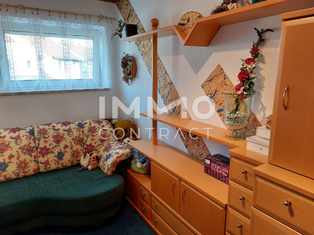 HELLE MAISONETTENWOHNUNG MIT LOGGIA UND CARPORT IN RUHIGER WOHNGEGEND IN KNITTELFELD /  / 8720 Knittelfeld / Bild 8