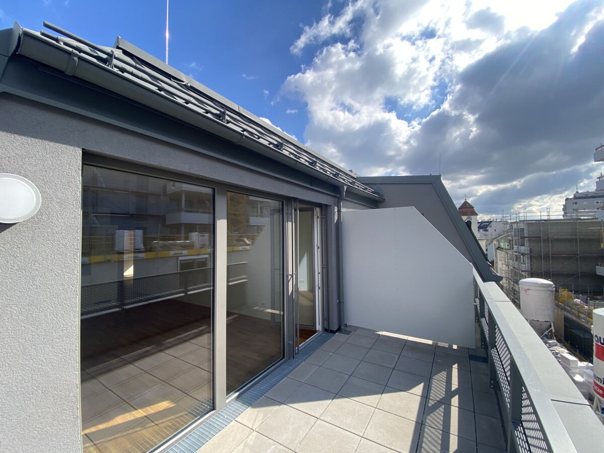Sonnige 2 Zimmerwohnung mit Dachterrasse - 1 bedroom Apartment with terrace  TRAUM ERSTBEZUG /  / 1110 Wien / Bild 2